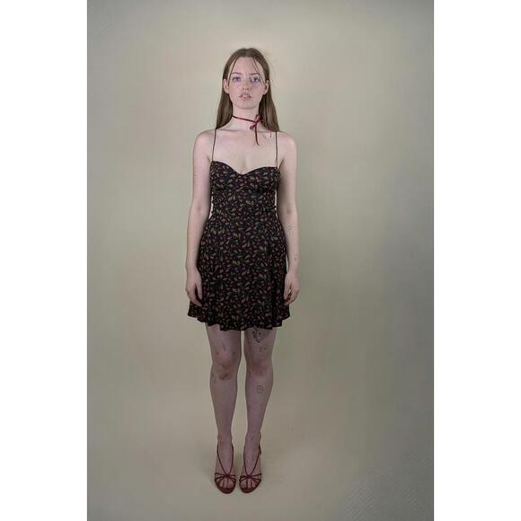 Reformation Dresses & Skirts - reformation sweetheart black rose dress